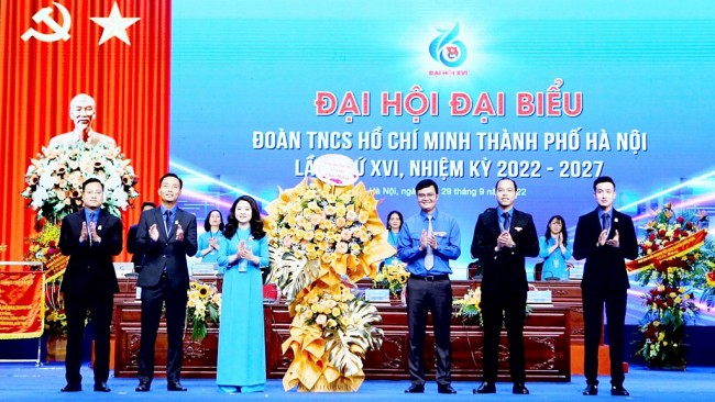 Xây dựng hình mẫu thanh niên Thủ đô toàn diện về đức trí, thể mỹ, khí chất