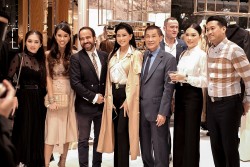 Tiên Nguyễn khẳng định thần thái doanh nhân trẻ tuổi tại sự kiện của Burberry
