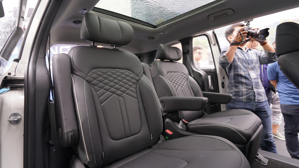 Hyundai ra mắt 2 dòng xe Palisade và Custin với giá siêu hấp dẫn