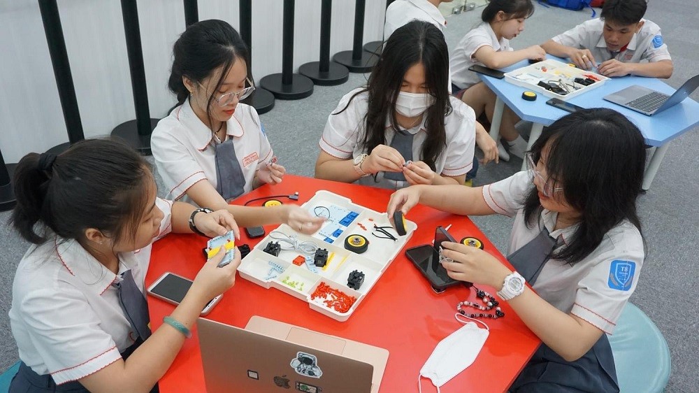 Cuộc thi “Robo G 2024” trên toàn quốc với chủ đề “Khám phá AI”