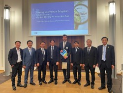Ninh Thuận kết nối với Frankfurt - CHLB Đức thúc đẩy đầu tư