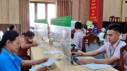 Ủy thác 50 tỷ đồng cho cán bộ, công chức khó khăn vay