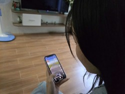 Người trẻ cần cẩn trọng với “bẫy số" từ mạng xã hội