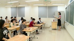 Băn khoăn chọn môn thi phù hợp với tổ hợp xét tuyển đại học