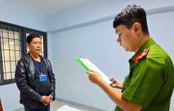 Đà Nẵng: Khởi tố, bắt tạm giam chủ nhà nghỉ tổ chức đánh bạc