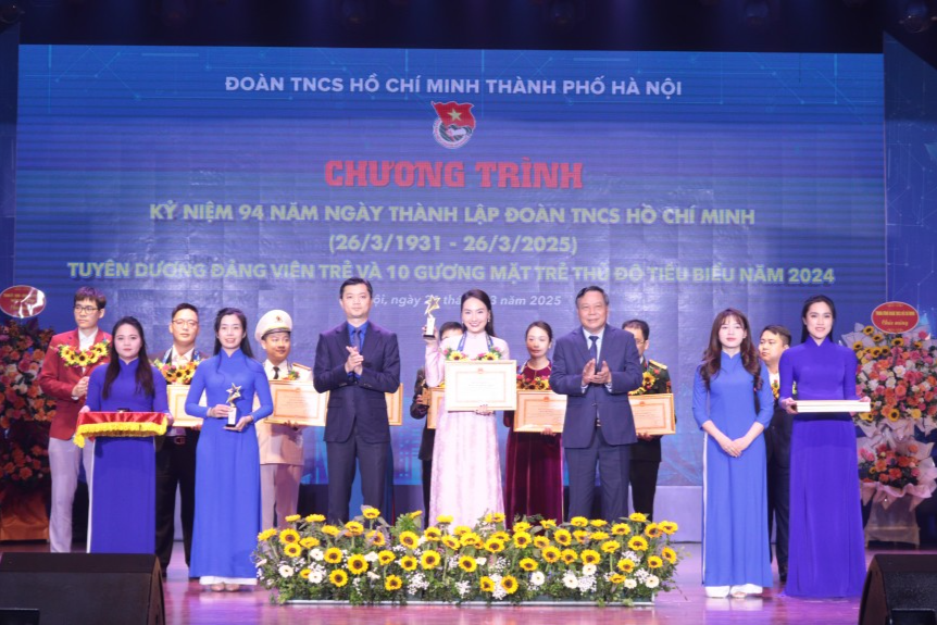 Hòa khát vọng thanh xuân với khát vọng chung của toàn dân tộc