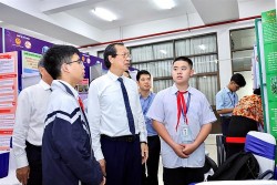 Thắp sáng tinh thần sáng tạo khoa học kỹ thuật của học sinh