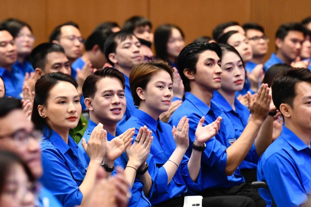 Tạo dư địa cho người trẻ phát huy tài năng trong khoa học