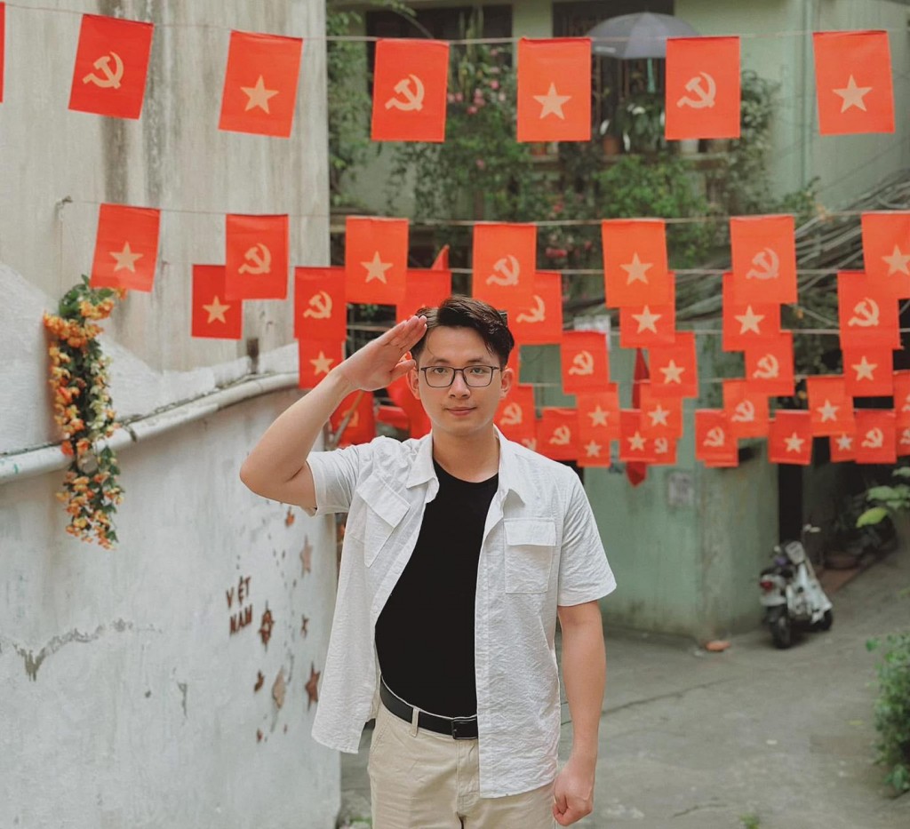 Tô thắm Thủ đô bằng màu cờ Tổ quốc
