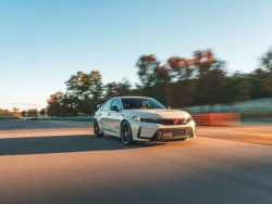 Honda Việt Nam bán được 202.546 xe máy, 2.450 ô tô trong tháng 3/2025