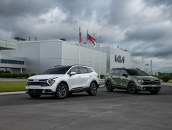 Kia Sportage 2023 ra mắt tại Mỹ: Có thêm 2 phiên bản mới, sắp bổ sung thêm biến thể hybrid