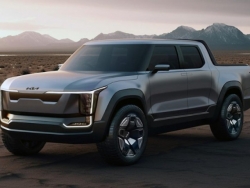 Kia Tasman EV lộ diện trên đường phố