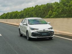 Toyota Vios xứng danh vị thế top 1 xe bán chạy nhất phân khúc