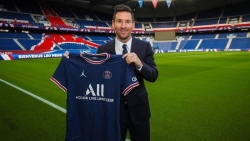 Lionel Messi chính thức gia nhập PSG