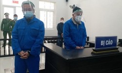 Cho người khác mượn tiền lại trở thành tội phạm "Cướp tài sản"