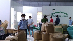 Doanh nghiệp kinh doanh thuốc đông dược, vật tư y tế nghi hàng lậu ở Bình Dương