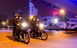 Phát hiện hai nữ sinh nghi tàng trữ trái phép cần sa
