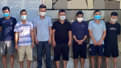 Nghệ An: Bắt quả tang 7 đối tượng sát phạt nhau trên “chiếu bạc” trong nhà hoang