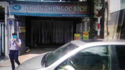 Khởi tố chủ nhà nghỉ "nuôi gái" để bán dâm trong mùa dịch