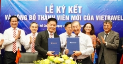 Lễ kí kết hợp đồng và công bố thành viên mới của Vietravel