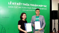 Cục An toàn thực phẩm và Grab ký kết hợp tác nâng cao nhận thức về an toàn thực phẩm
