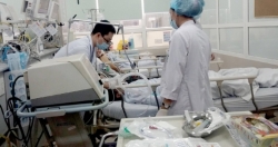 Bài 2: Tiền mất mà tật vẫn mang
