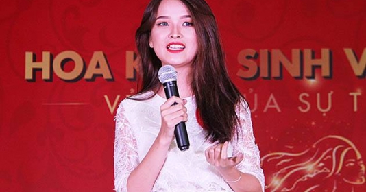 50 nữ sinh viên Hà Nội “đọ” tài sắc